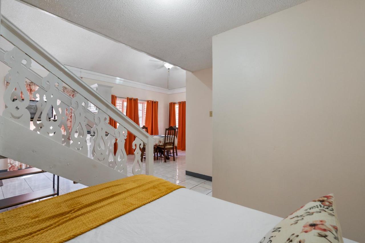 Shaw Park Gem Apt 12D Ocho Rios Eksteriør bilde